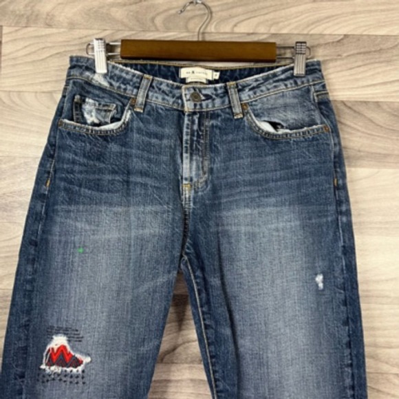 Mm Vintage Cropped Boyfriend Jeans Womens 26 Blue Distressed Frayed Hem Patches - Picture 4 of 12